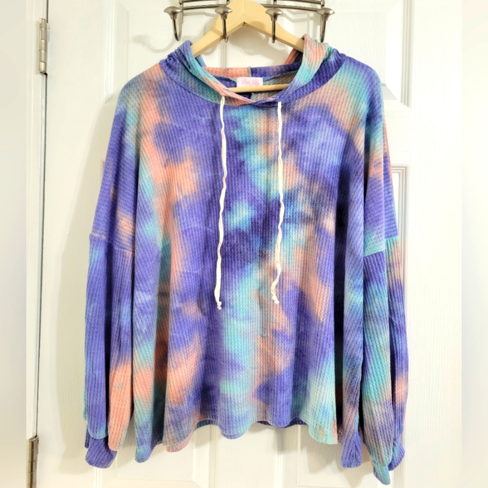 Pink Lily Women's Hoodie Top